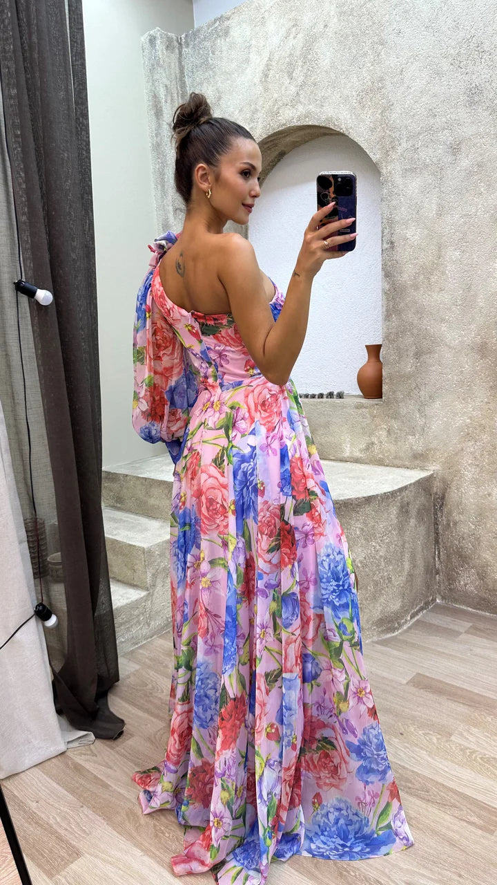 Mckenna Stunning Flowing Gown